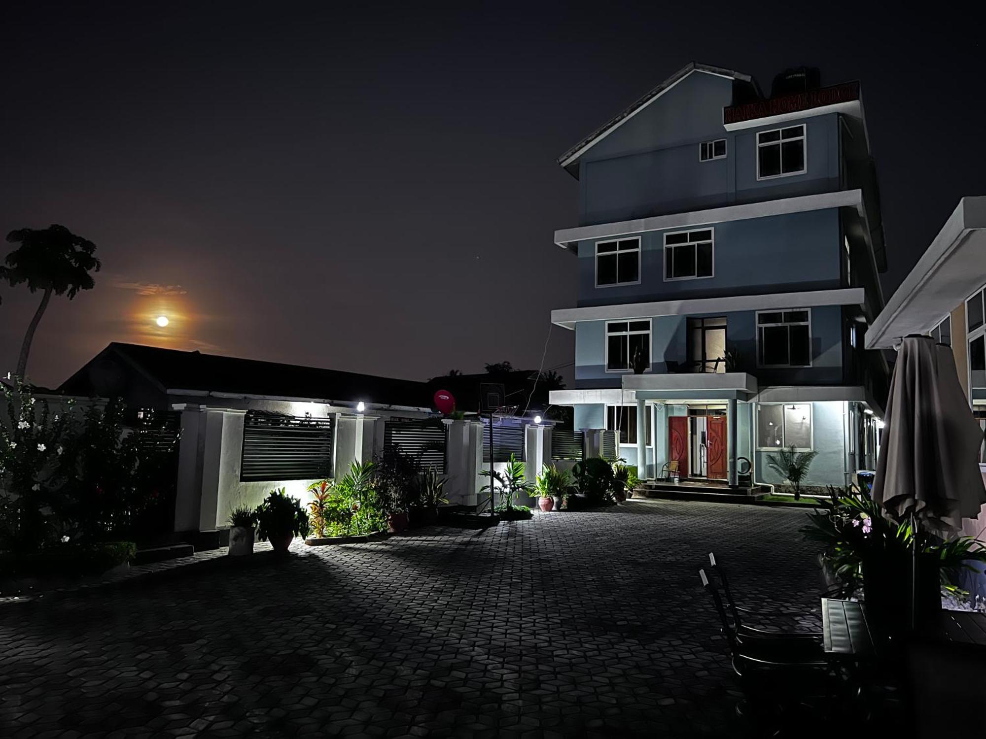 Haika Home Lodge Dar-es-Salaam Eksteriør bilde